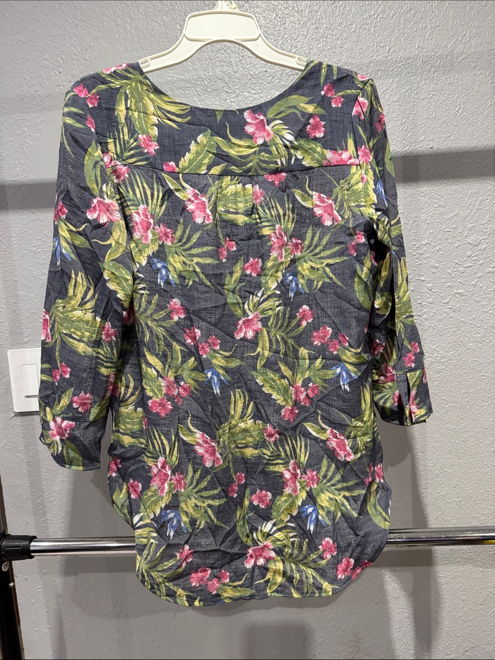 Fred David Navy Floral V-Neck Button Tunic - Picture 5 of 5